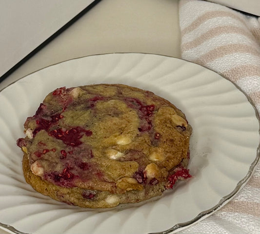 Raspberry White Chocolate Cookie
